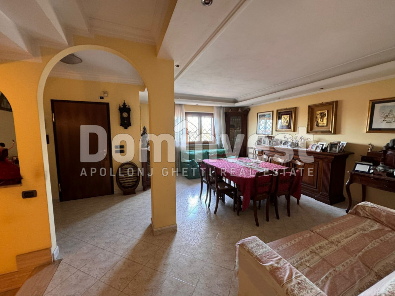 Villa plurilocale in vendita a guidonia-montecelio - Villa plurilocale in vendita a guidonia-montecelio