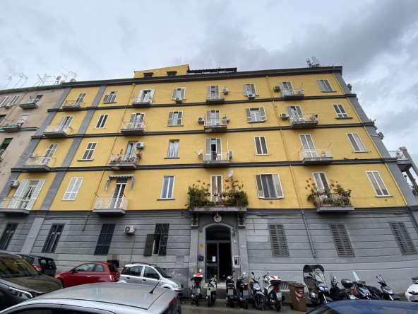 Appartamento quadrilocale in vendita a napoli - Appartamento quadrilocale in vendita a napoli