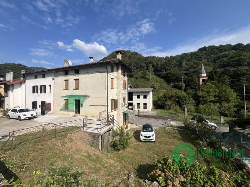 Casa quadrilocale in vendita a nimis - Casa quadrilocale in vendita a nimis