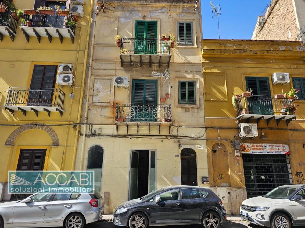 Appartamento trilocale in vendita a Palermo - Appartamento trilocale in vendita a Palermo
