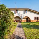 Villa plurilocale in vendita a montegrotto-terme