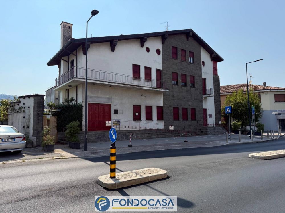 Ufficio in affitto a Erbusco - Ufficio in affitto a Erbusco