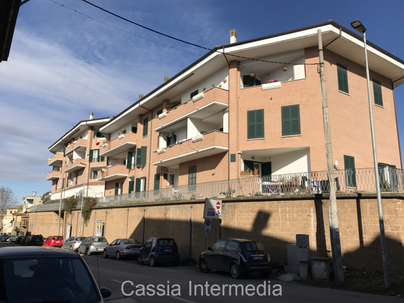 Appartamento trilocale in vendita a campagnano-di-roma - Appartamento trilocale in vendita a campagnano-di-roma