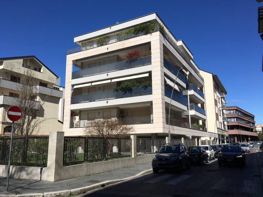 Appartamento trilocale in vendita a Legnano - Appartamento trilocale in vendita a Legnano
