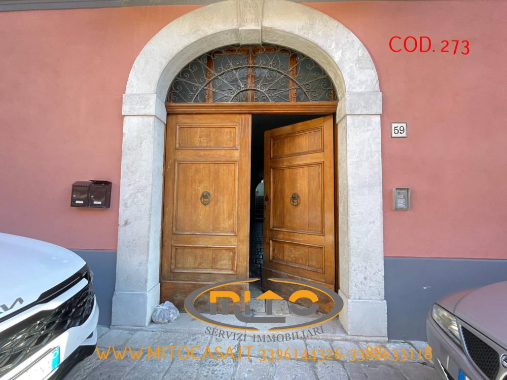 Appartamento plurilocale in vendita a San Lorenzello - Appartamento plurilocale in vendita a San Lorenzello
