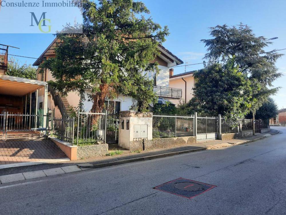 Casa plurilocale in vendita a Albaredo d'Adige - Casa plurilocale in vendita a Albaredo d'Adige