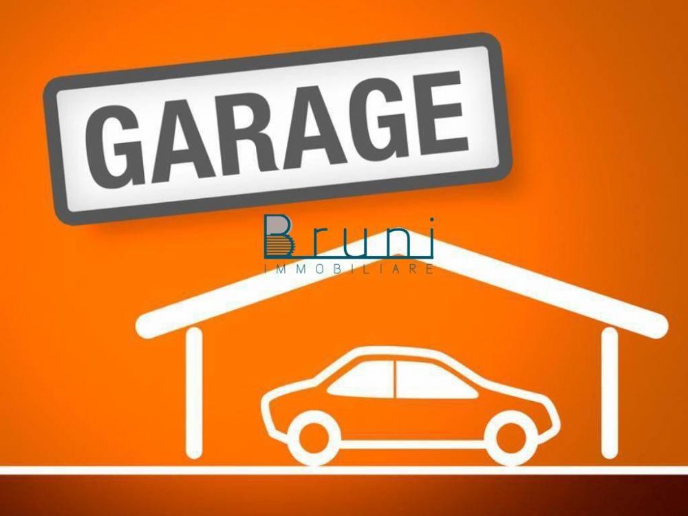 Garage monolocale in affitto a San Benedetto del Tronto - Garage monolocale in affitto a San Benedetto del Tronto