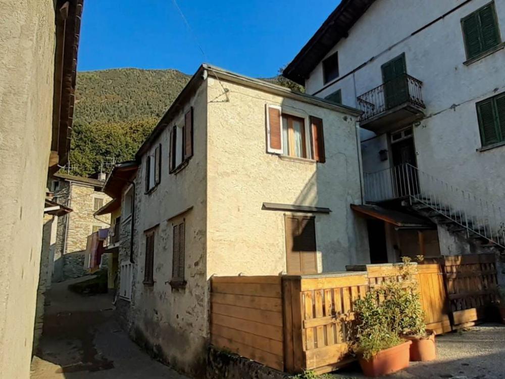 Appartamento bilocale in vendita a Castione Andevenno - Appartamento bilocale in vendita a Castione Andevenno