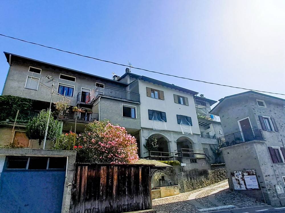 486a22be9551bef36ab4652acf10a562 - Appartamento plurilocale in vendita a Montagna in Valtellina