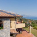 Villa indipendente plurilocale in vendita a Santa Marina