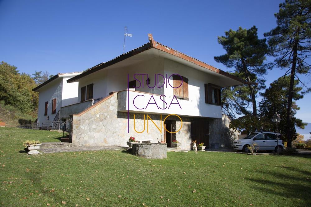 villa in vendita a Cavriglia