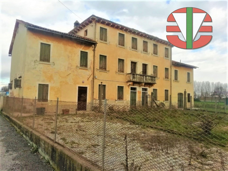 Villa quadrilocale in vendita a santa-maria-di-sala - Villa quadrilocale in vendita a santa-maria-di-sala