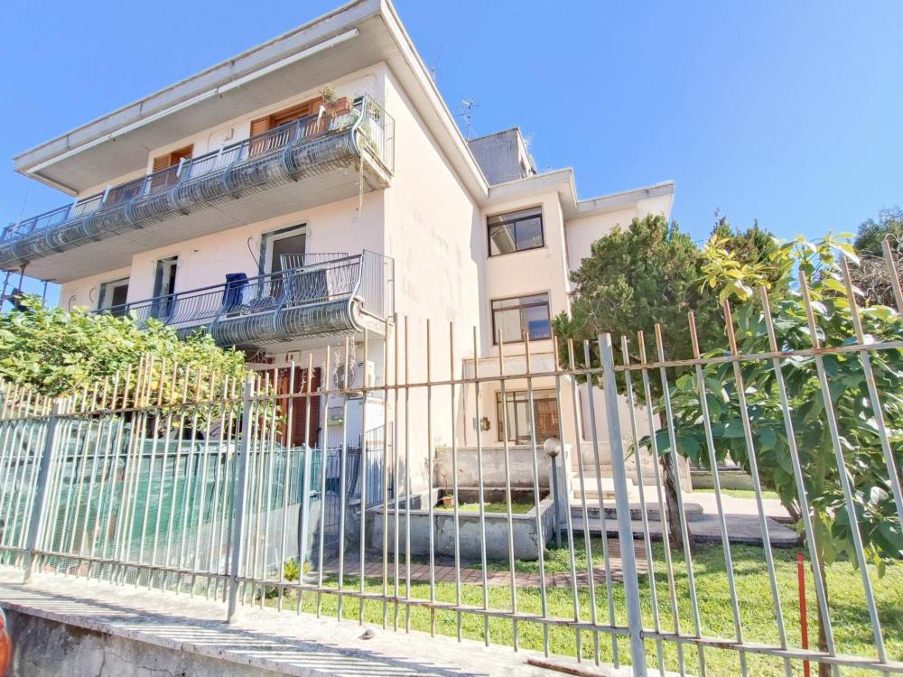 Appartamento quadrilocale in vendita a Mariglianella - Appartamento quadrilocale in vendita a Mariglianella