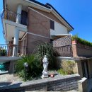 Villa indipendente plurilocale in vendita a Marigliano