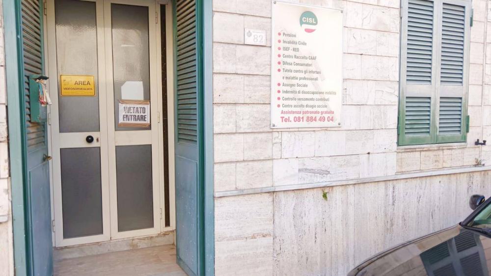Ufficio in affitto a Pomigliano d'Arco - Ufficio in affitto a Pomigliano d'Arco