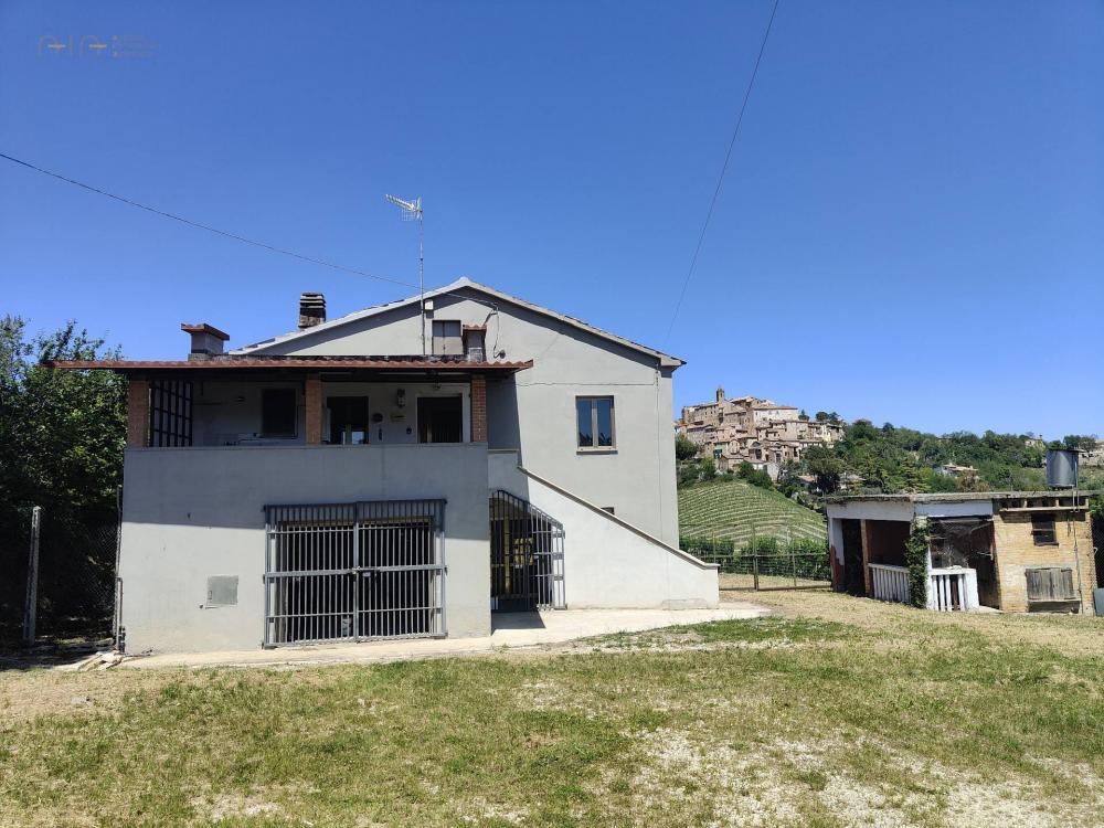 Rustico / casale plurilocale in vendita a Spinetoli - Rustico / casale plurilocale in vendita a Spinetoli