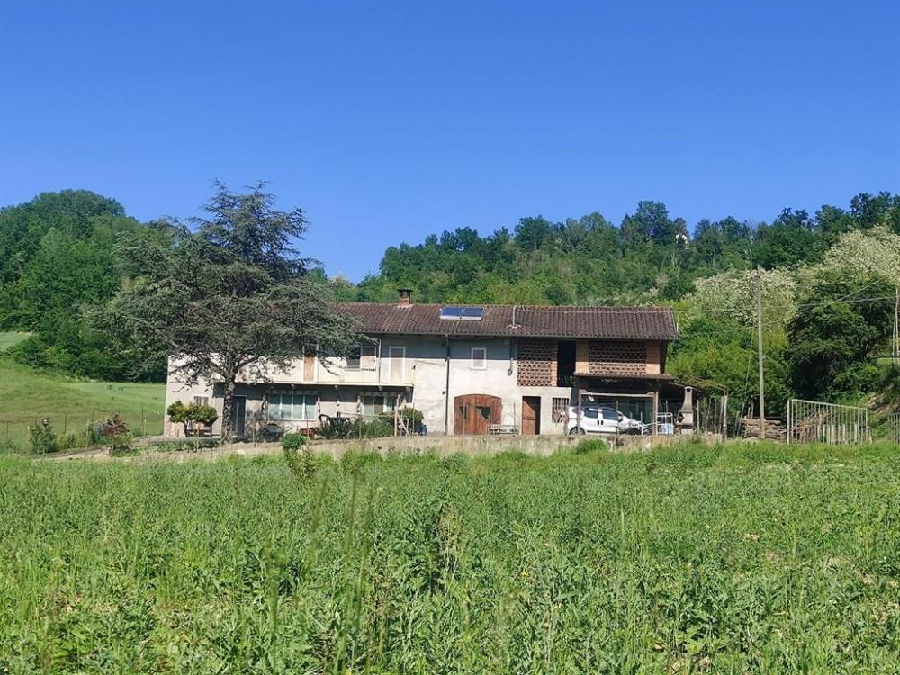 Casa plurilocale in vendita a chiusano-d-asti - Casa plurilocale in vendita a chiusano-d-asti