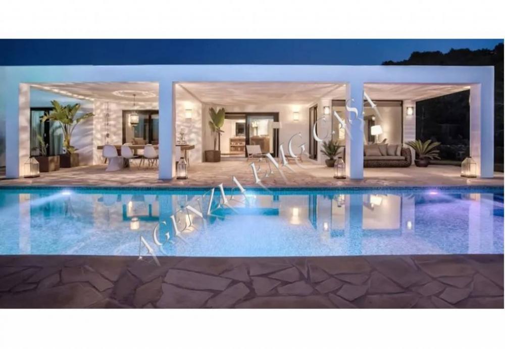 7256be90fe7f88373ccb3815361838c7 - Villa quadrilocale in vendita a Castellammare del Golfo