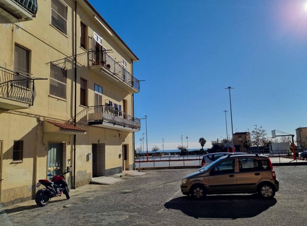 Appartamento trilocale in affitto a Catanzaro - Appartamento trilocale in affitto a Catanzaro