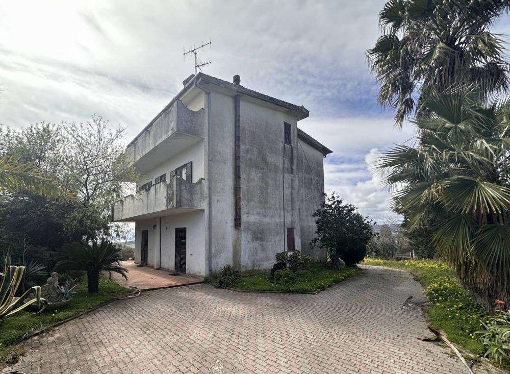 villa indipendente in vendita a Catanzaro