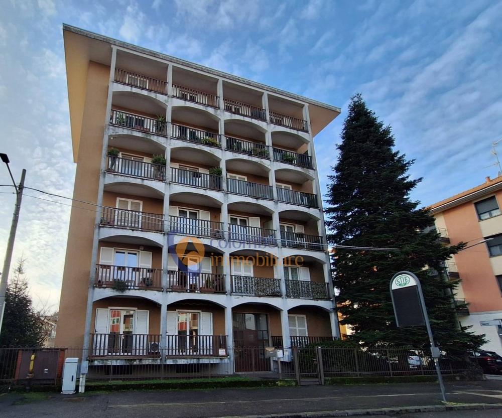 Appartamento trilocale in vendita a Busto Arsizio - Appartamento trilocale in vendita a Busto Arsizio