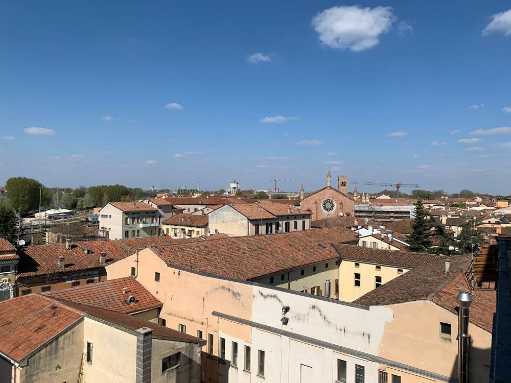 Appartamento quadrilocale in vendita a Mantova - Appartamento quadrilocale in vendita a Mantova