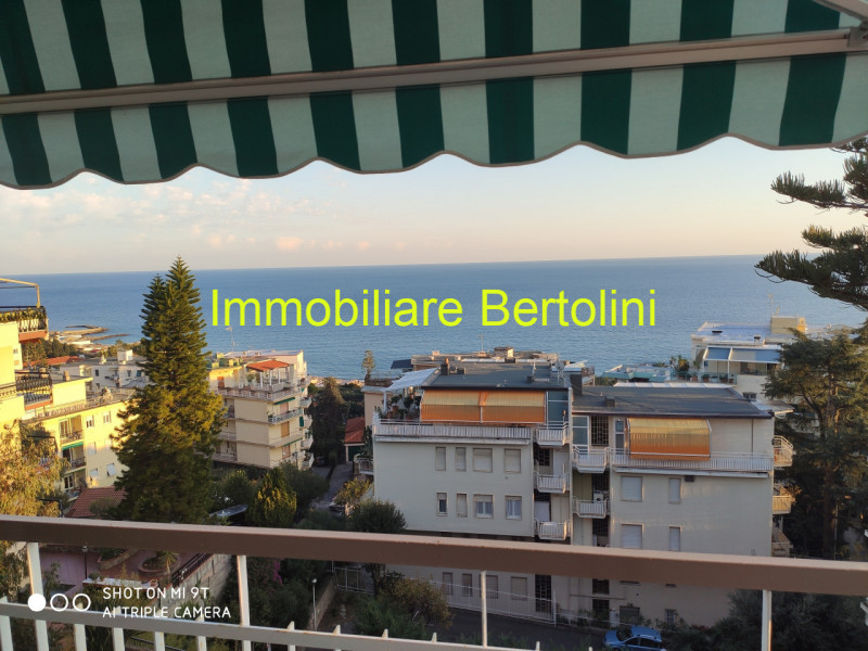 Appartamento quadrilocale in vendita a sanremo - Appartamento quadrilocale in vendita a sanremo