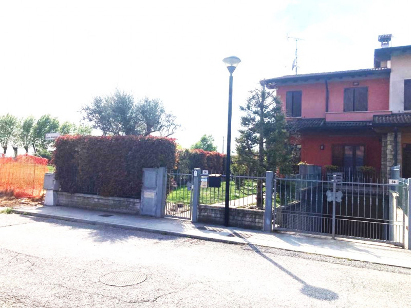 Villa quadrilocale in vendita a montichiari - Villa quadrilocale in vendita a montichiari