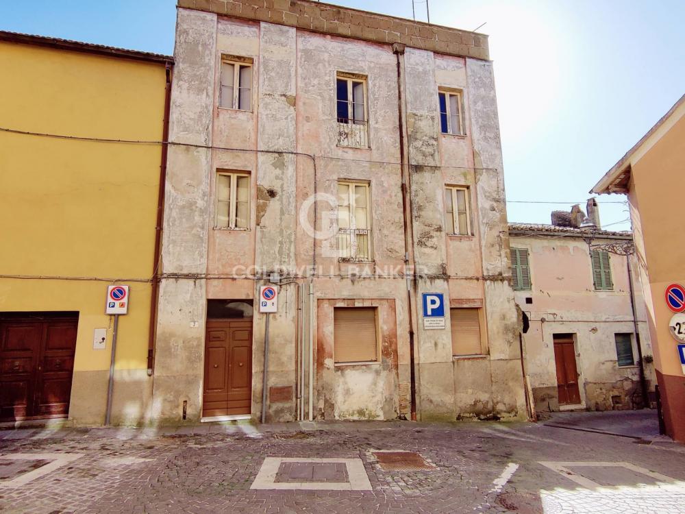 Stabile intero plurilocale in vendita a Cellere - Stabile intero plurilocale in vendita a Cellere
