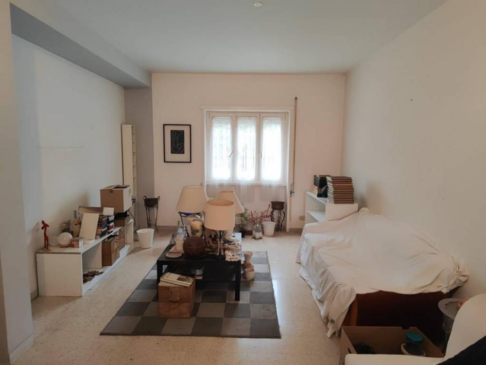 b2251423d4513388100b4b67cb9ae430 - Appartamento plurilocale in vendita a Roma