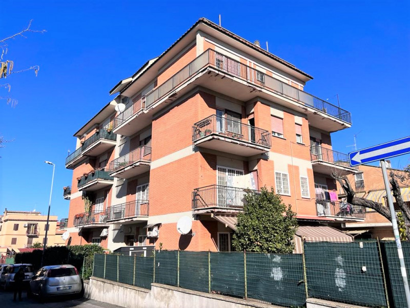Appartamento trilocale in vendita a roma - Appartamento trilocale in vendita a roma