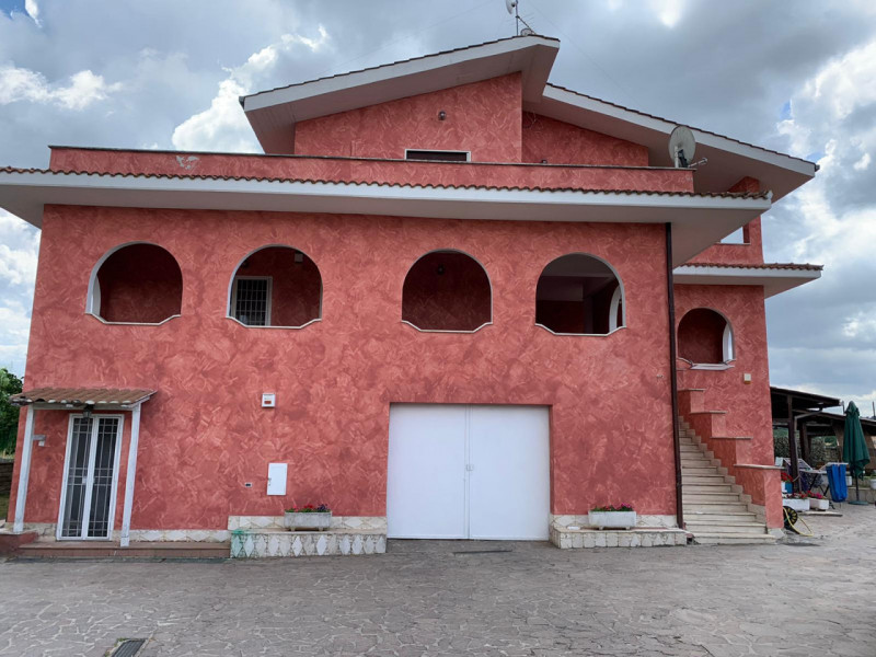Casa plurilocale in vendita a campagnano-di-roma - Casa plurilocale in vendita a campagnano-di-roma