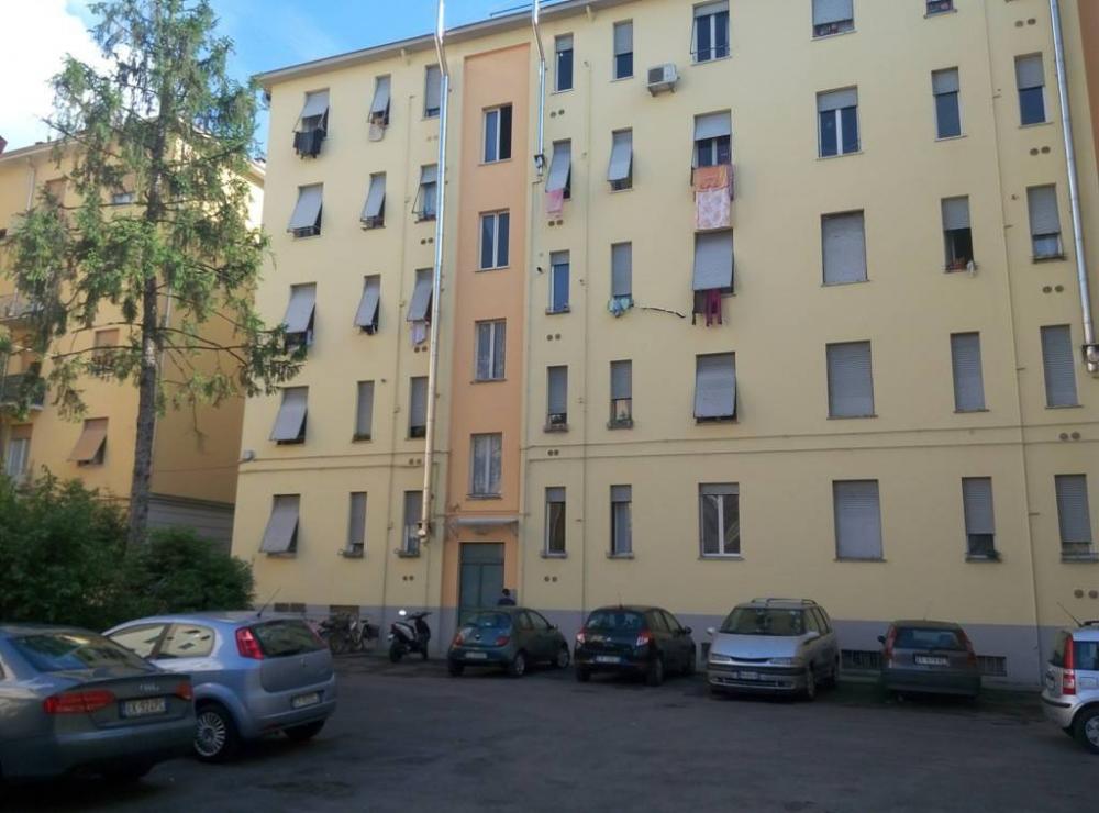 28660722e6efada247f0fa27e1a2aff9 - Appartamento quadrilocale in vendita a Parma