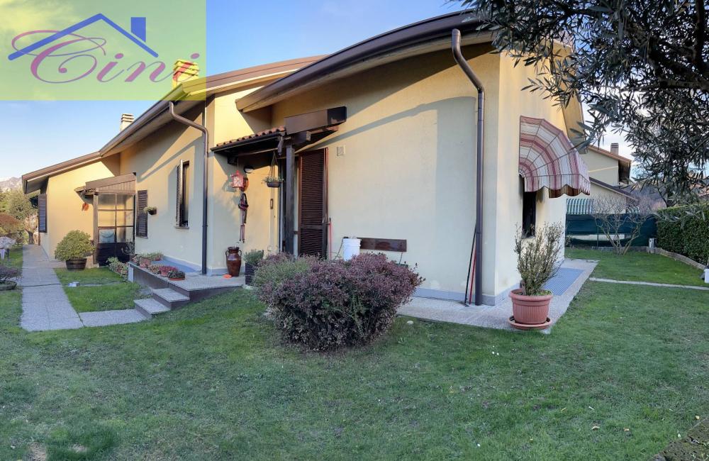 villa indipendente in vendita a Galbiate