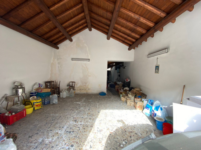 garage in vendita a Aci Sant'Antonio