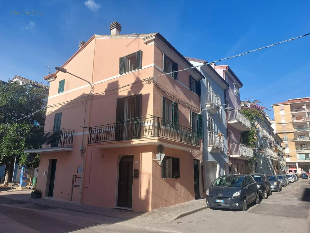 Casa trilocale in vendita a San Benedetto del Tronto - Casa trilocale in vendita a San Benedetto del Tronto