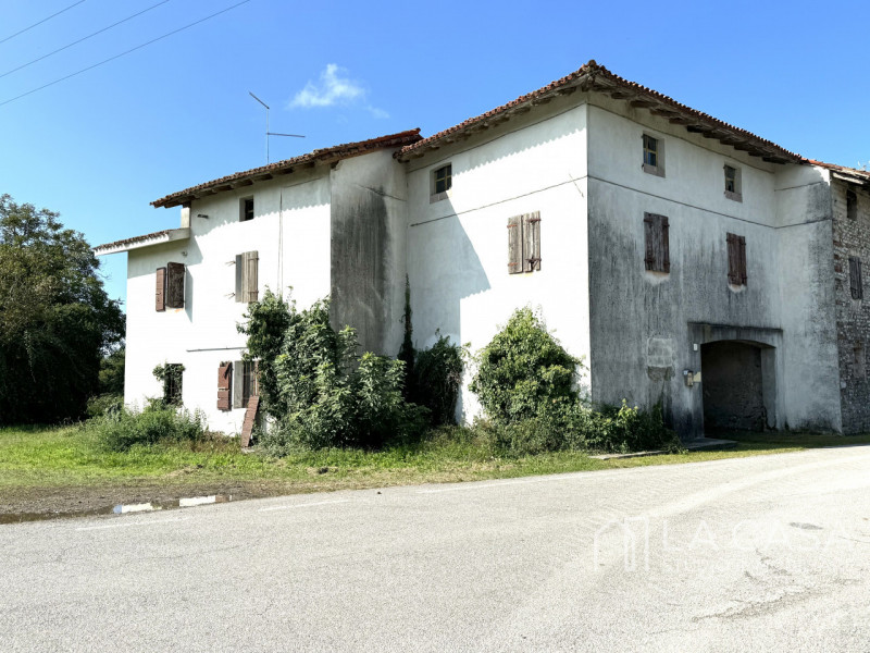 Rustico / casale plurilocale in vendita a valvasone-arzene - Rustico / casale plurilocale in vendita a valvasone-arzene