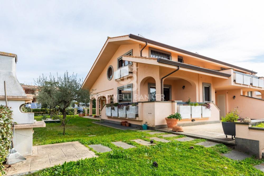 Villa plurilocale in vendita a Marino - Villa plurilocale in vendita a Marino