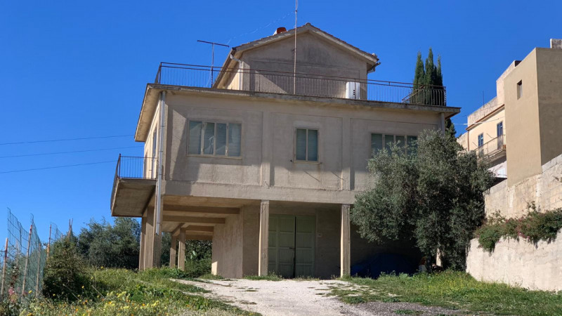 casa in vendita a Monterosso Almo