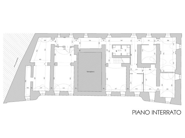 cf78bac31982539cdb6bc600a149eecf - Stabile intero plurilocale in vendita a Pinerolo