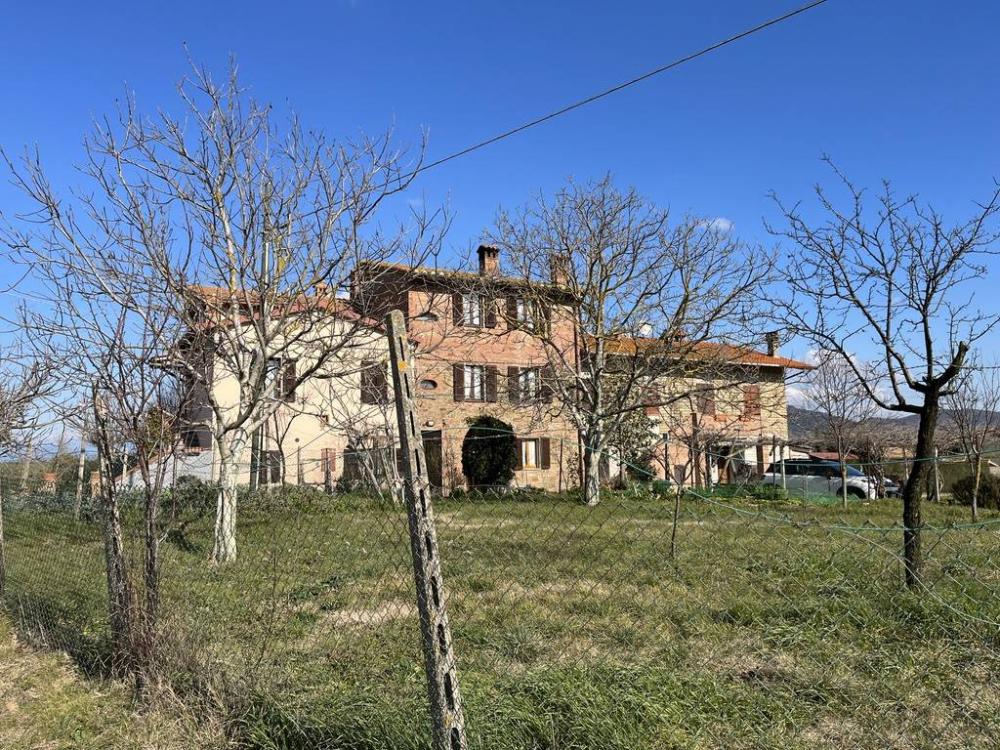 cf3b081c73c7714b64b152c47938527a - Casa plurilocale in vendita a Panicale