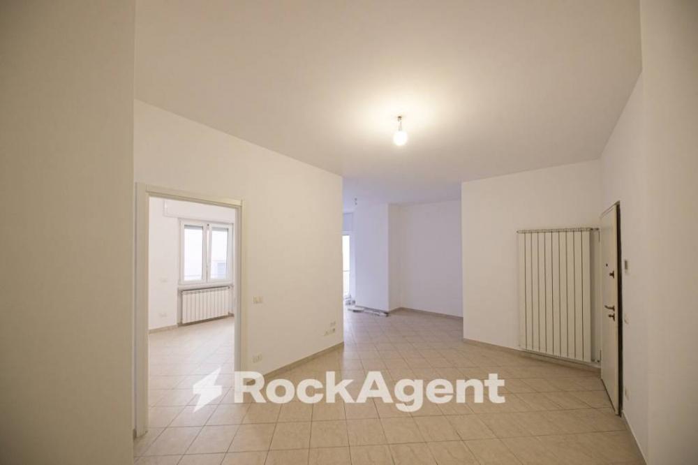c014dfc9ef67d13af925c3389964c23b - Appartamento trilocale in vendita a Albenga