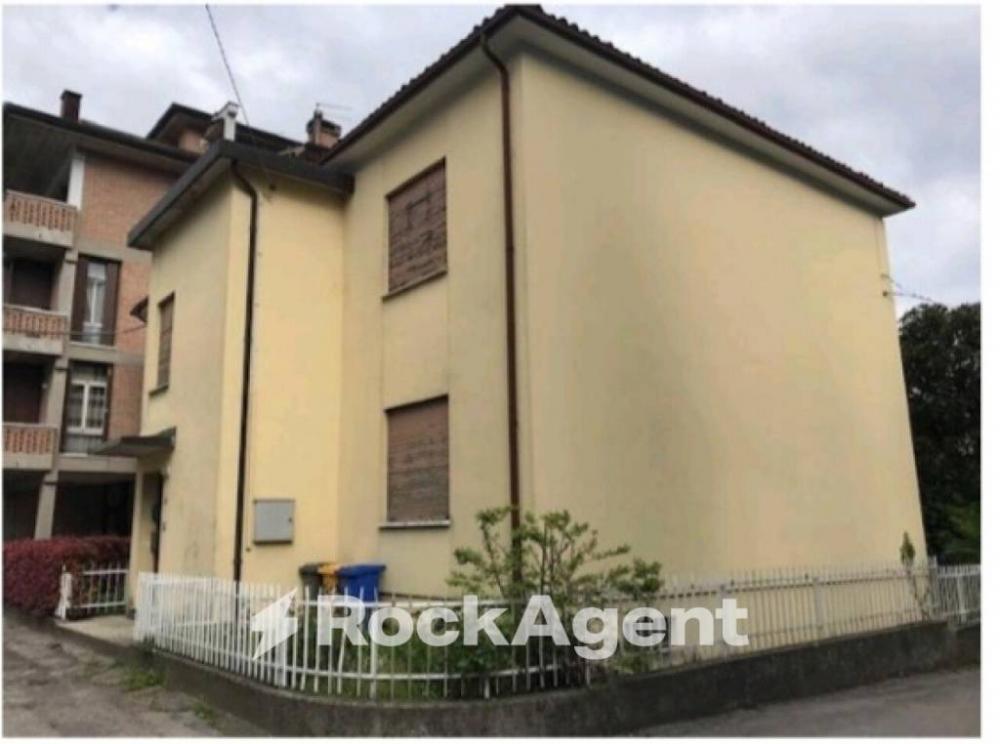 5f2fd962dd325effed10a0b110f13f78 - Appartamento quadrilocale in vendita a Fonte