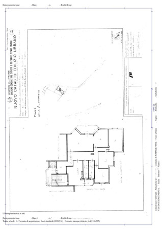 0b95d5d2870ae6f9d309a19431854c31 - Appartamento plurilocale in vendita a Napoli