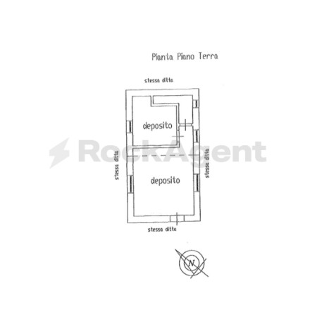 00b5a3c672bb510dae332ee06f2d7ef6 - Stabile intero trilocale in vendita a Striano