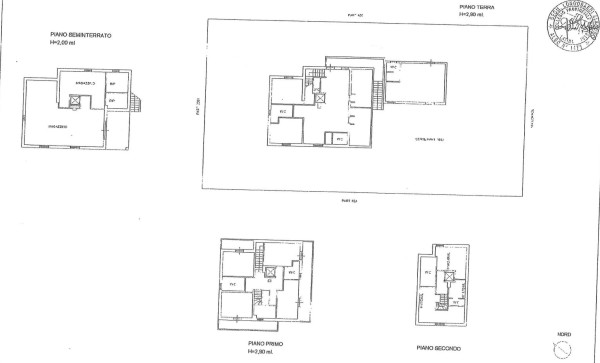 ff9786dc3d5c6394c700743d6d165bd4 - Villa plurilocale in vendita a Aprilia