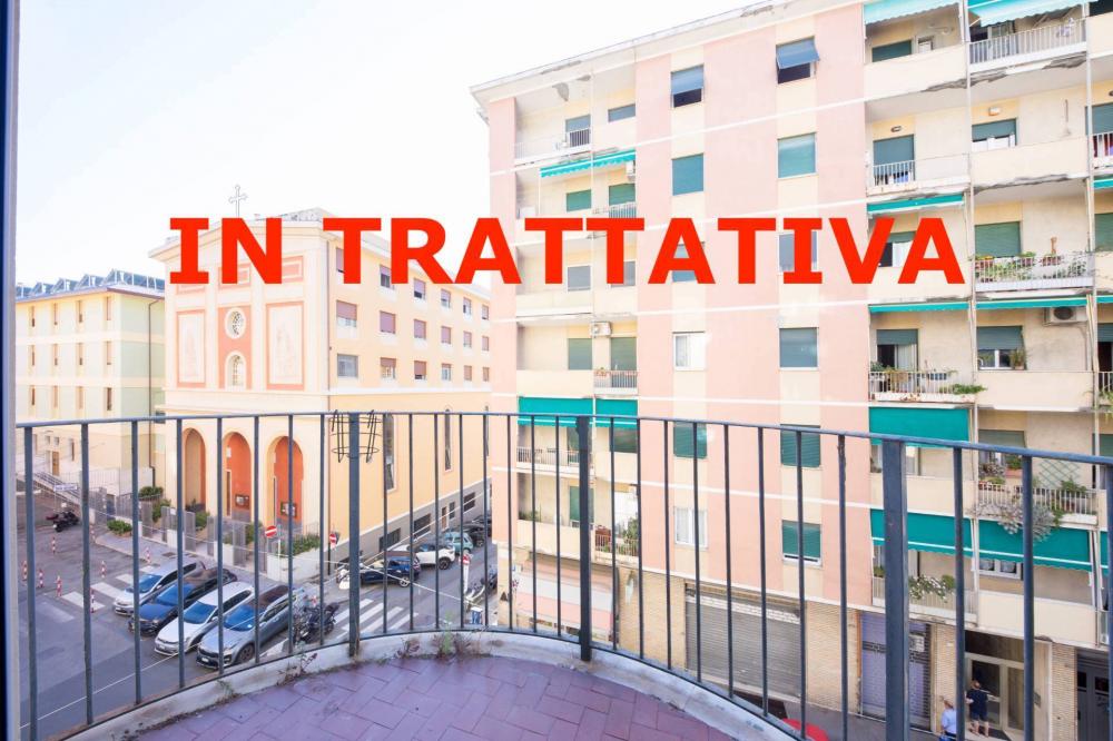 Appartamento plurilocale in vendita a Genova - Appartamento plurilocale in vendita a Genova