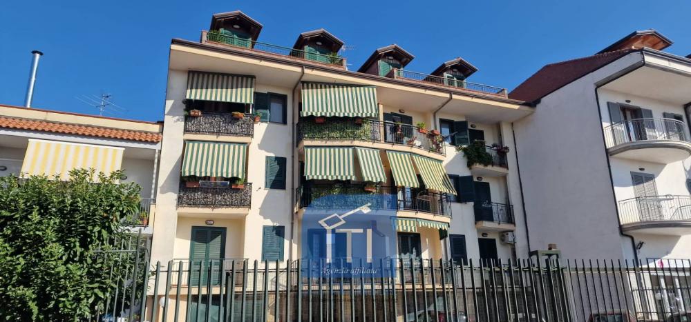Duplex plurilocale in vendita a Giugliano in Campania - Duplex plurilocale in vendita a Giugliano in Campania
