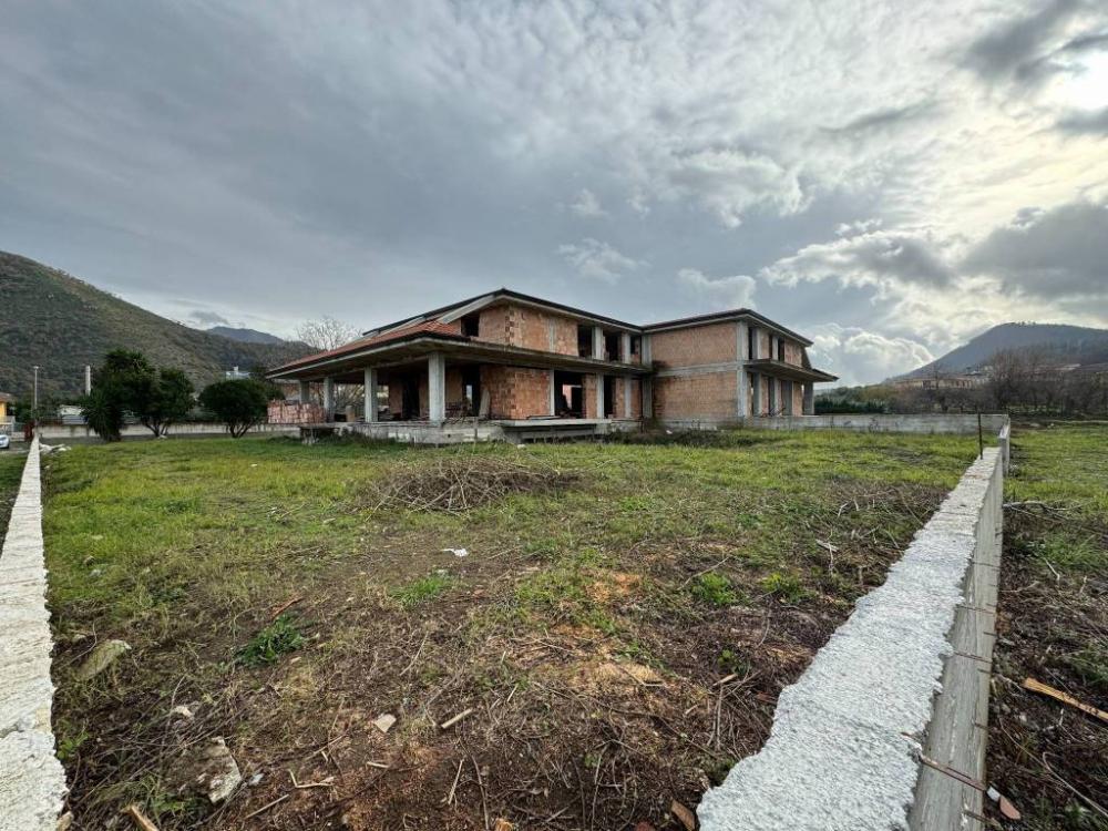 94c22c18f81a83f23f95cbc908563db1 - Villa plurilocale in vendita a Nocera Superiore