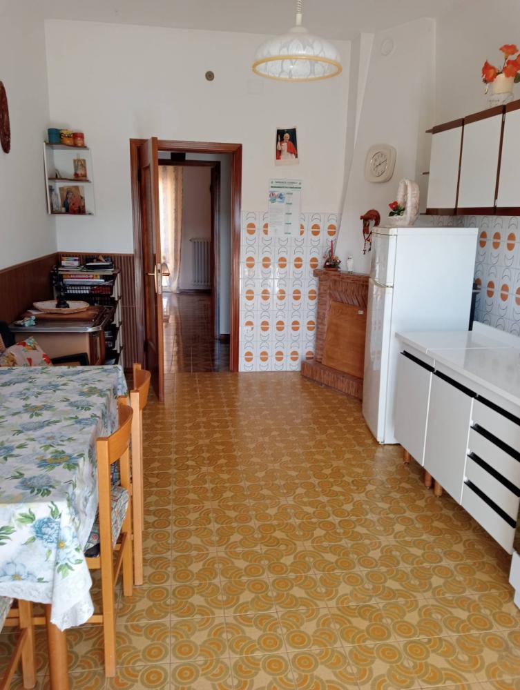 Appartamento plurilocale in vendita a Sassoferrato - Appartamento plurilocale in vendita a Sassoferrato